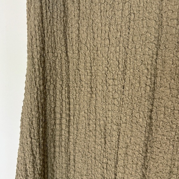 H&M crinkled maxi sage green Midi Dress in XL - Picture 5 of 6